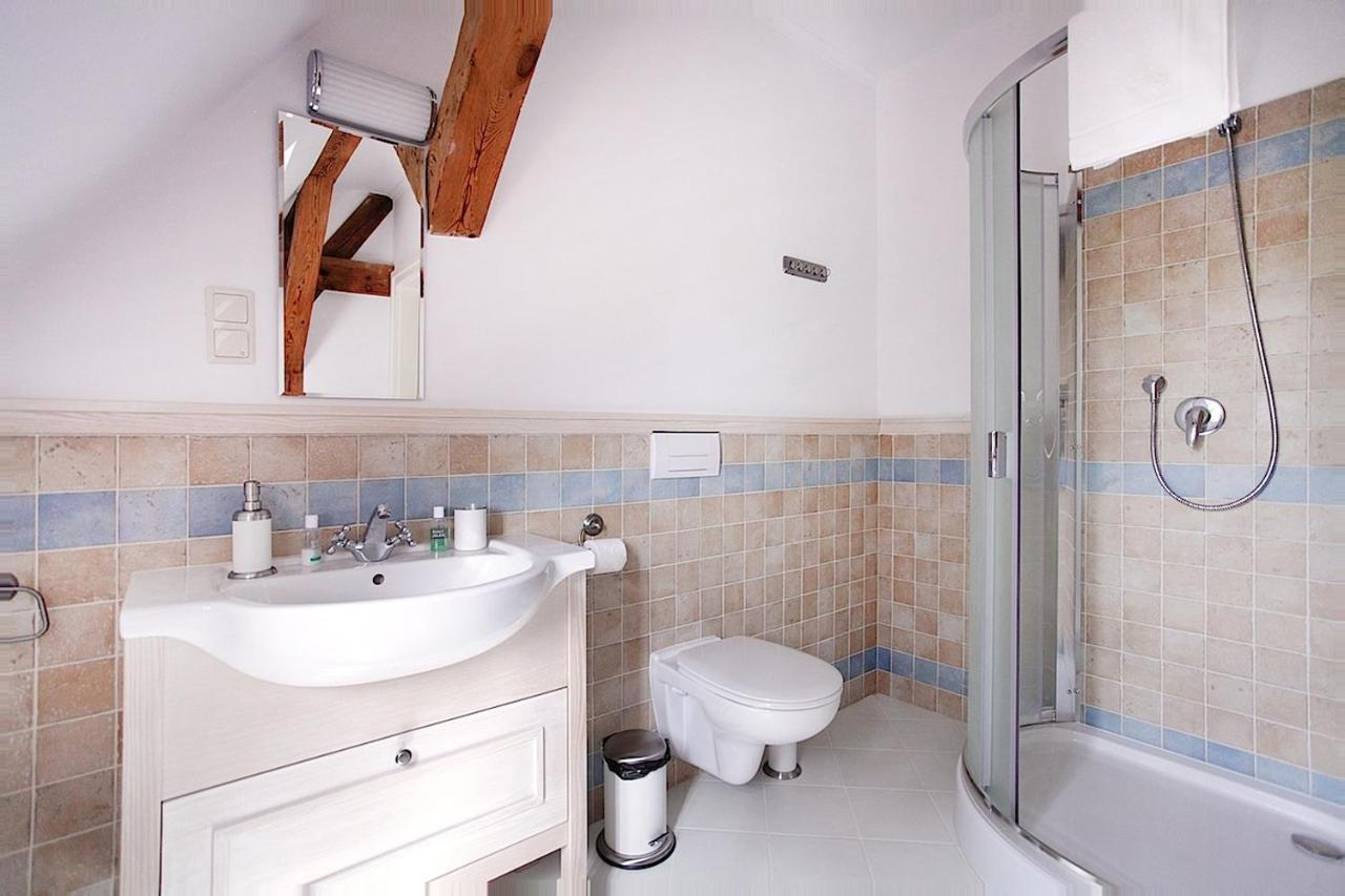 Palac W Debinie Krzeszkowice Exteriér fotografie